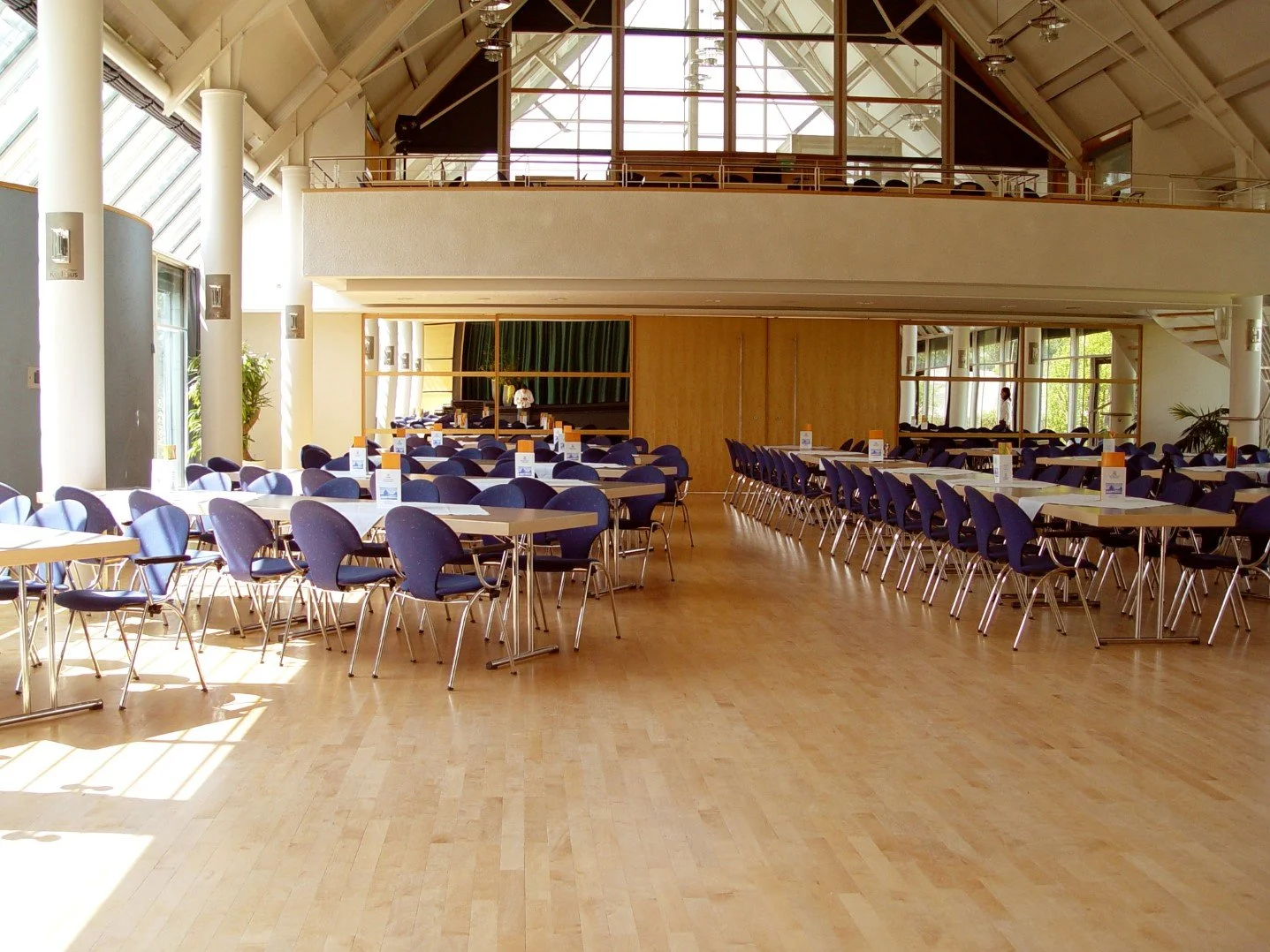 csm_Saal_mit_Empore_MT_ad01fbcf27-b933e365